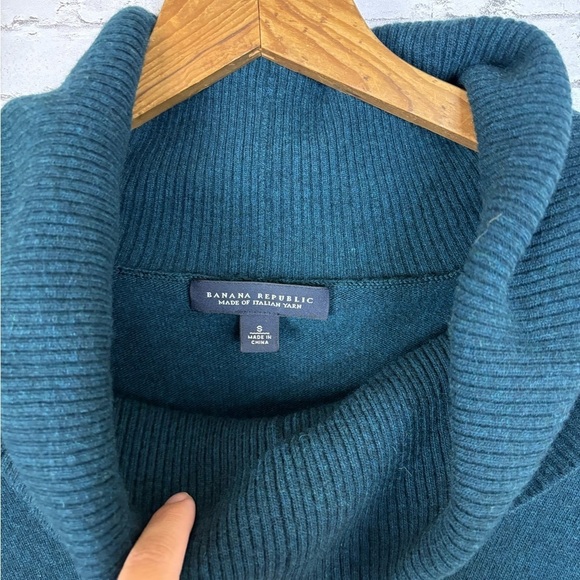 Banana Republic Teal Cowl Turtleneck Merino Extra Fine Wool Sweater - Picture 3 of 4